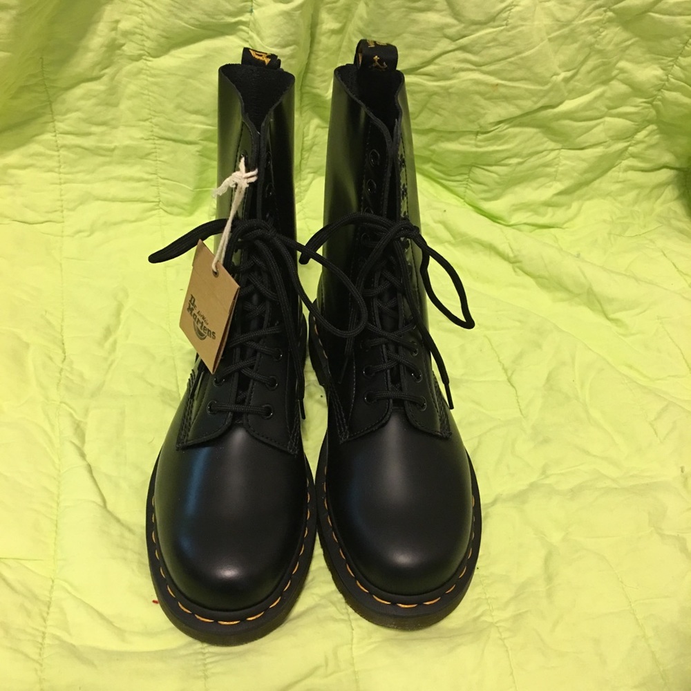 Brand New Black Dr Martens